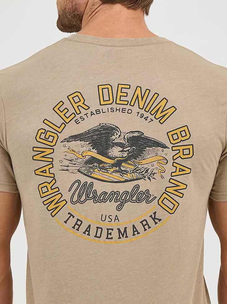 Wrangler Back Graphic T-Shirt In Eagle Brown