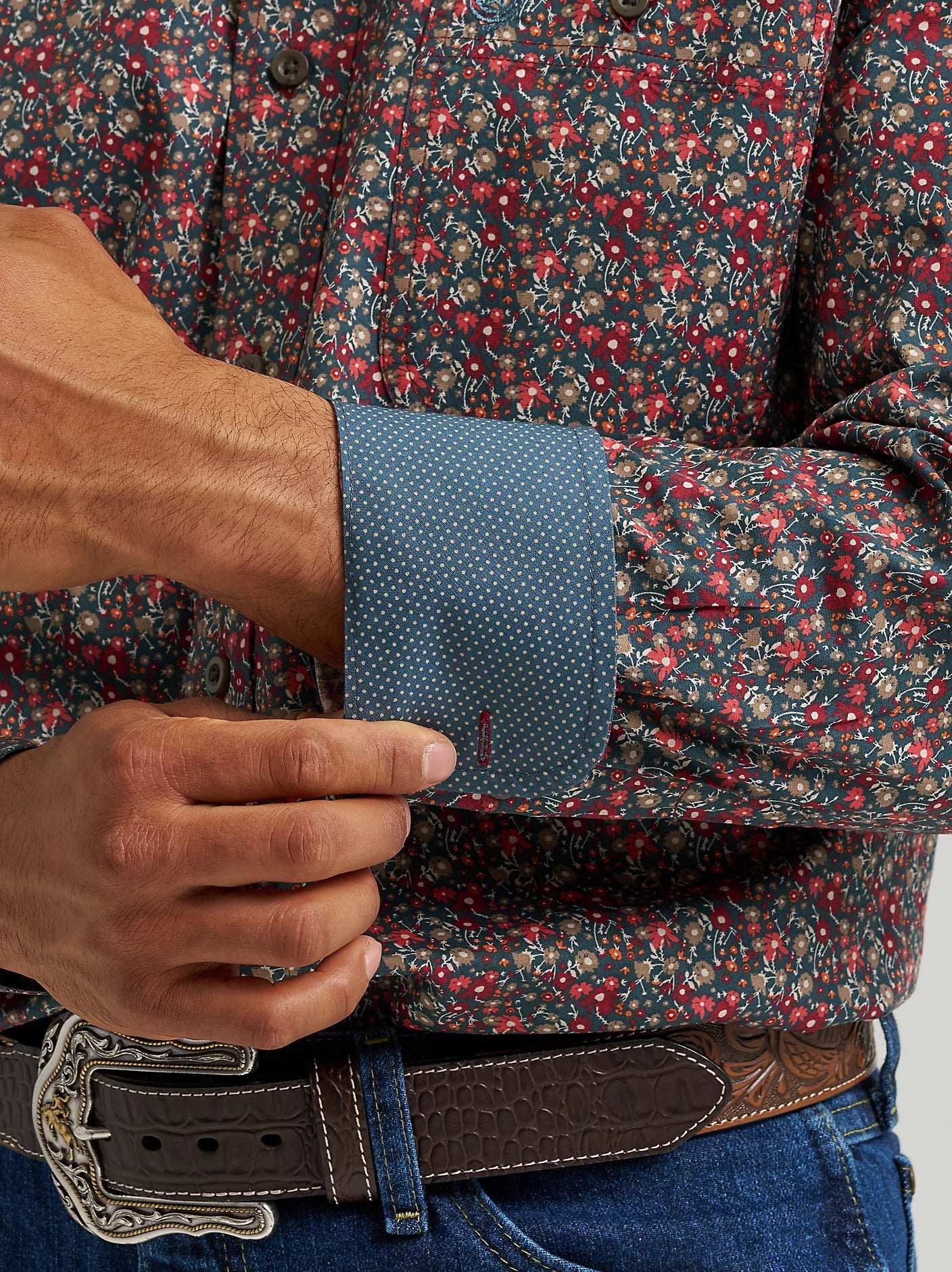 Wrangler George Strait Long Sleeve Button Down One Pocket Shirt