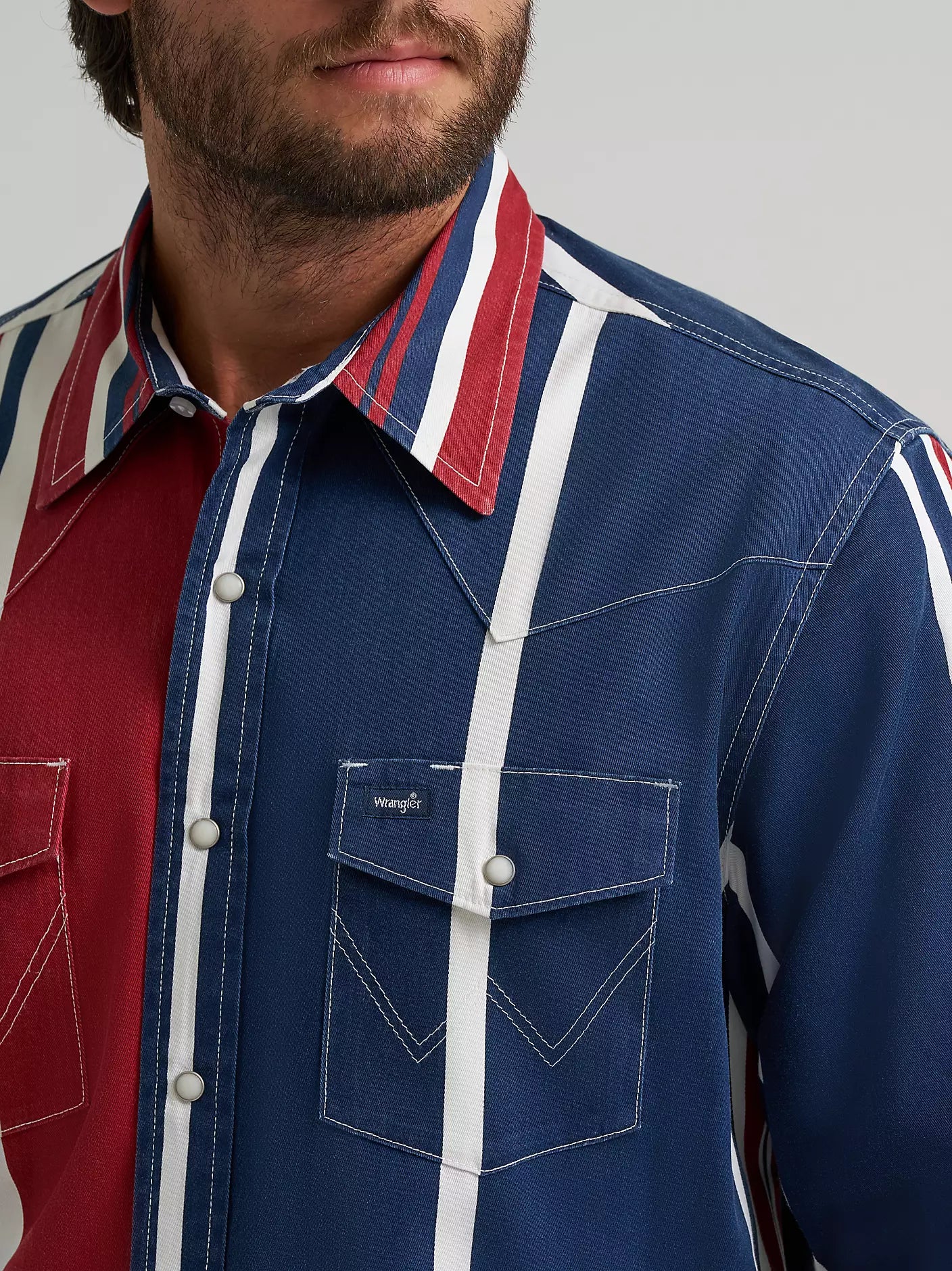 Wrangler Men’s Vintage-Inspired Brushpopper Snap Shirt