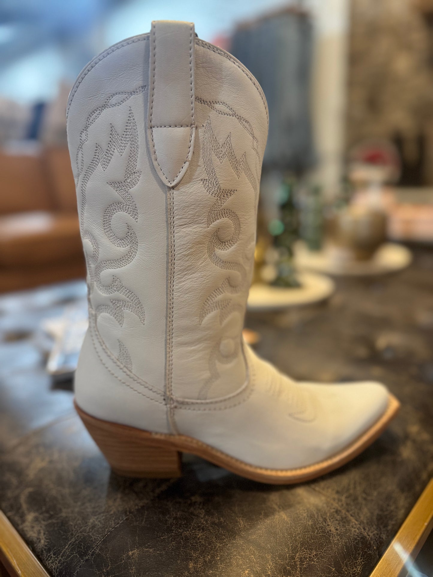 Liberty Black Sienna Boot-White