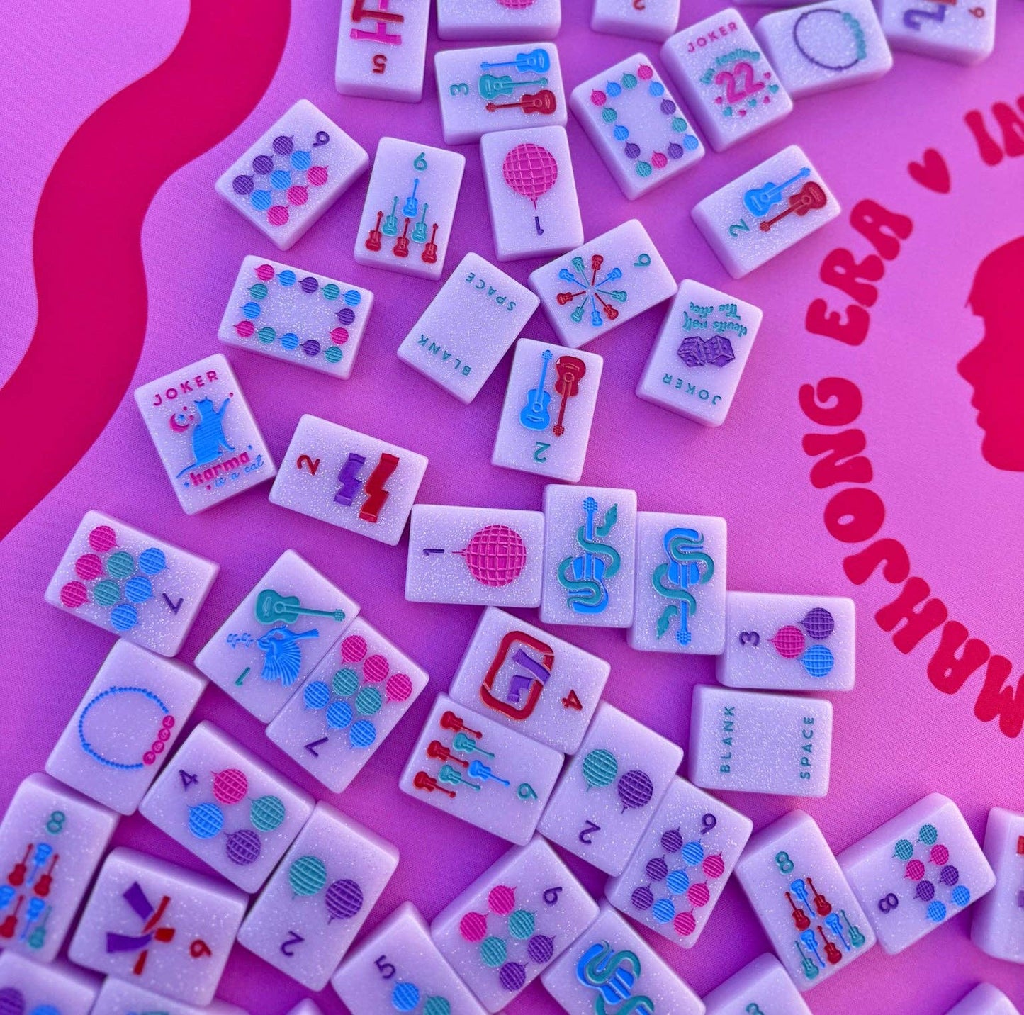 Peace Love Mahjong - Taylor's Tiles - Mahjong Set