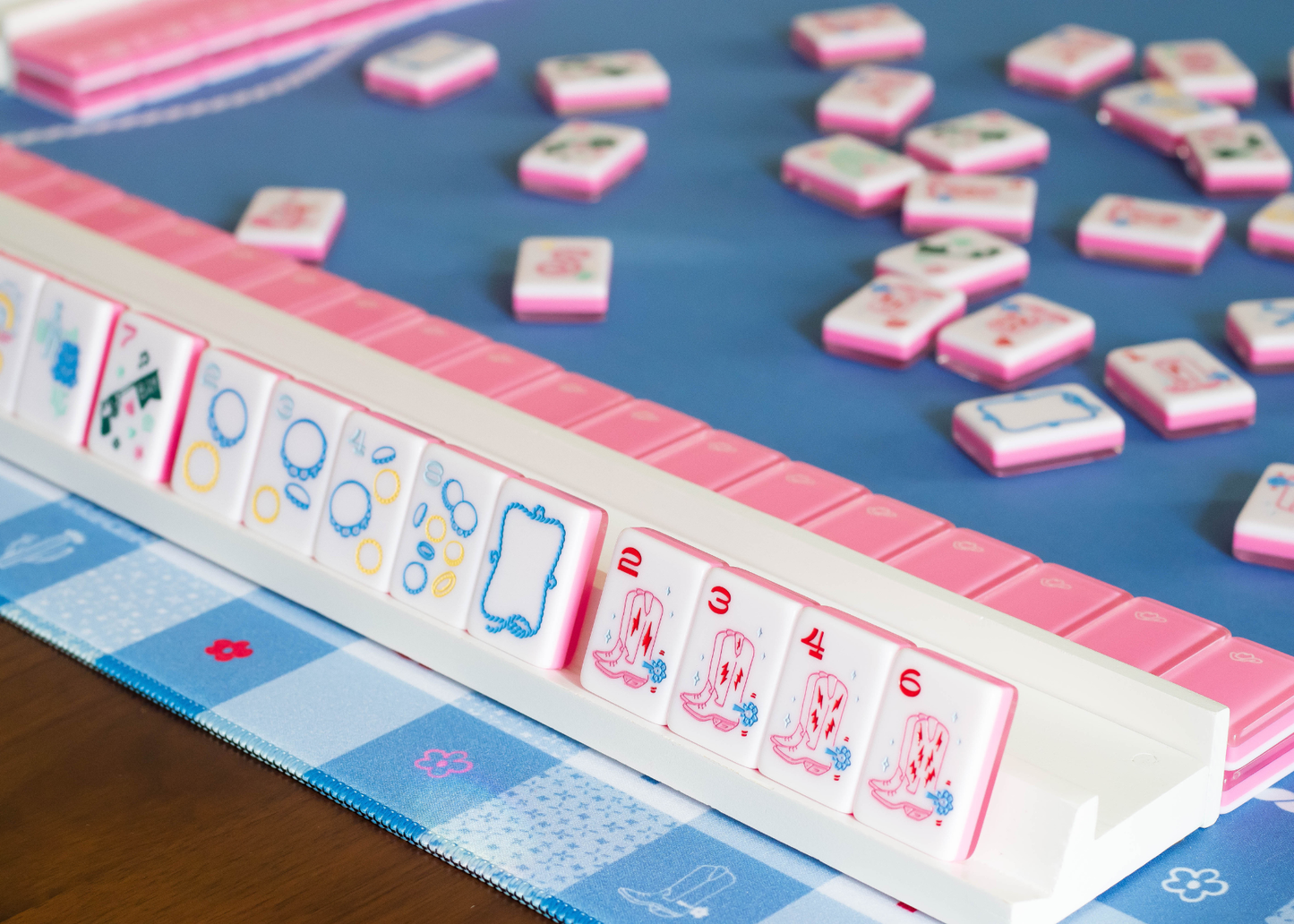 Miss Mahjong - Gingham Mahjong Playing Mat