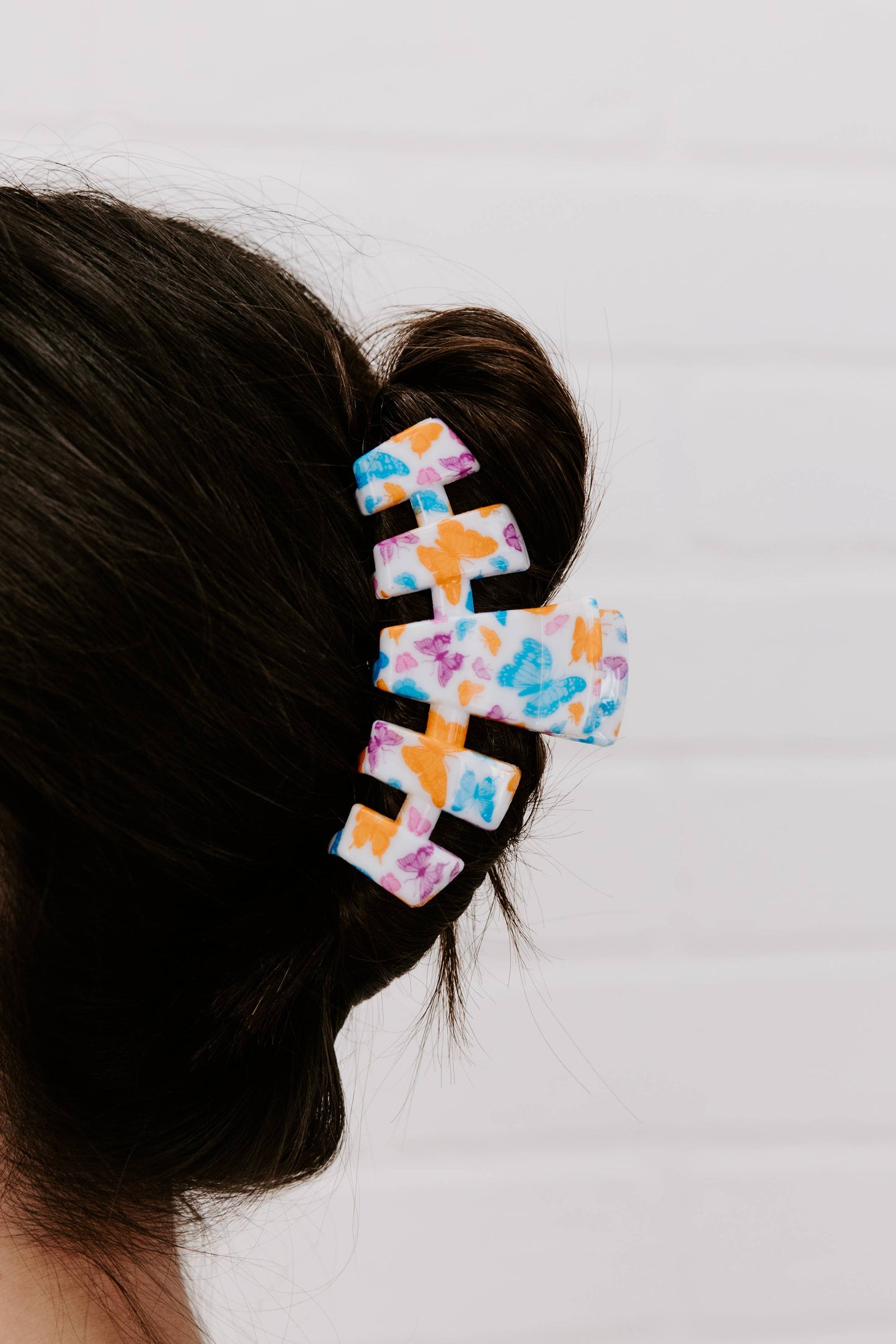 TELETIES - Classic Hair Clip | Med. | Fluttering By