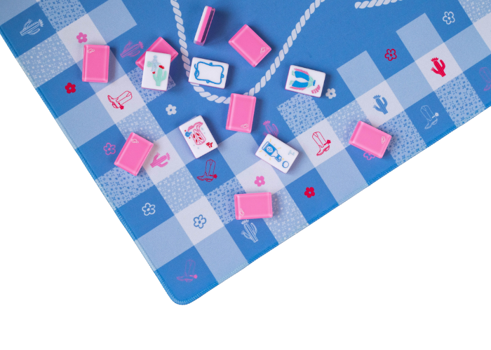 Miss Mahjong - Gingham Mahjong Playing Mat