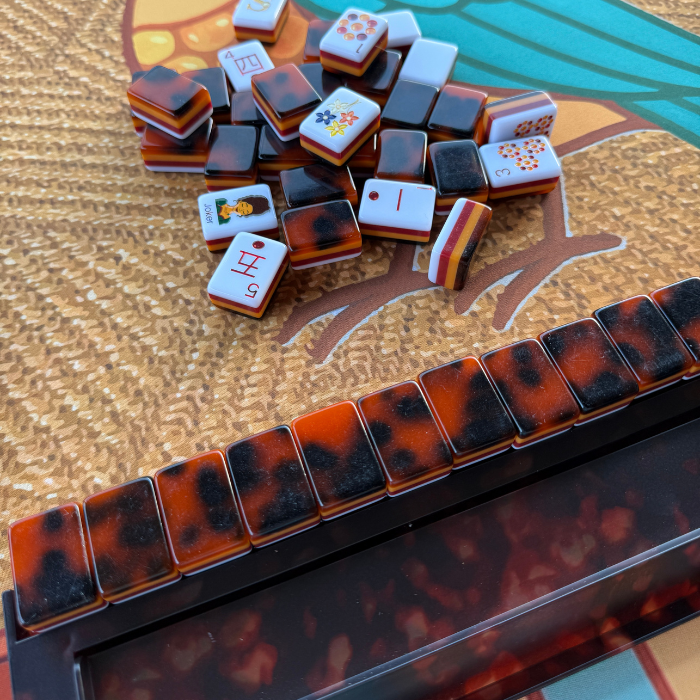 Mahjong Studios - Tortoise Shell Mahjong Rack & Pusher Set – Mahjong Accessory