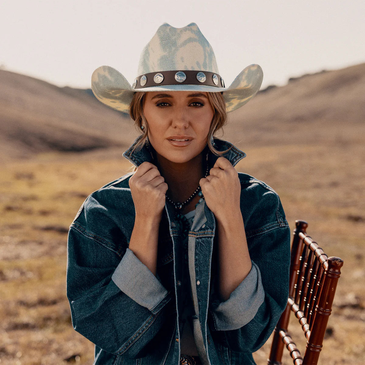 Charlie Horse Hang Tight Honey Lainey Wilson Cowboy Hat