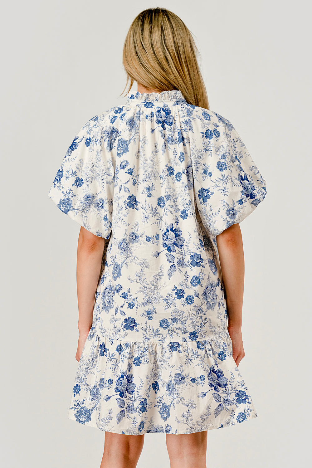 Pixi & Ivy Bree Floral Toile Print Dress