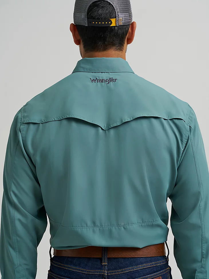 Wrangler Performance Long Sleeve Snap Shirt