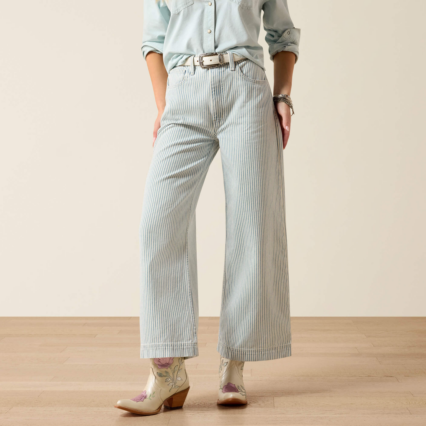 Ariat Women’s Ultra High Rise Jazmine Wide Leg Jeans