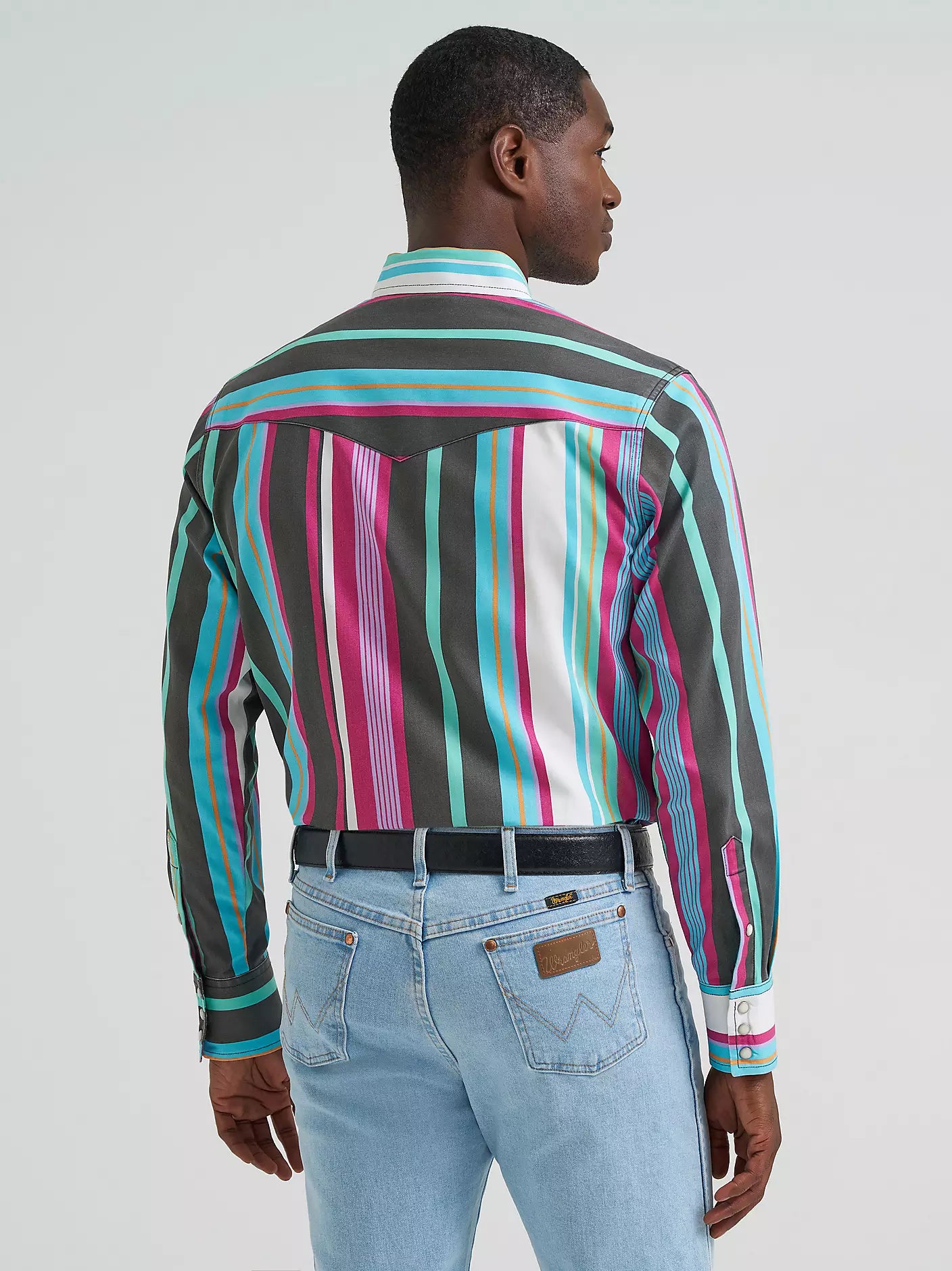 Wrangler Men’s Vintage-Inspired BrushPopper Snap Shirt