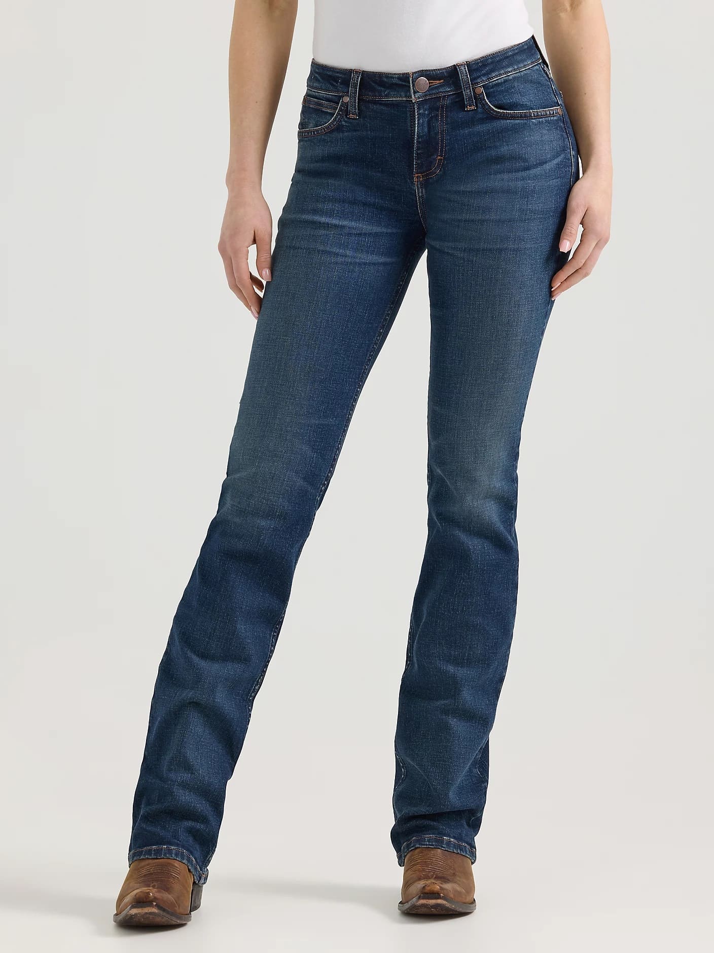 Wrangler Retro Women’s Mae Mid Rise Boot Cut Jean