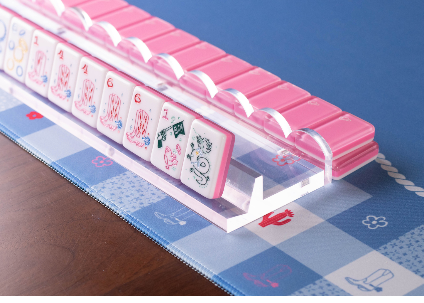 Miss Mahjong - Gingham Mahjong Playing Mat