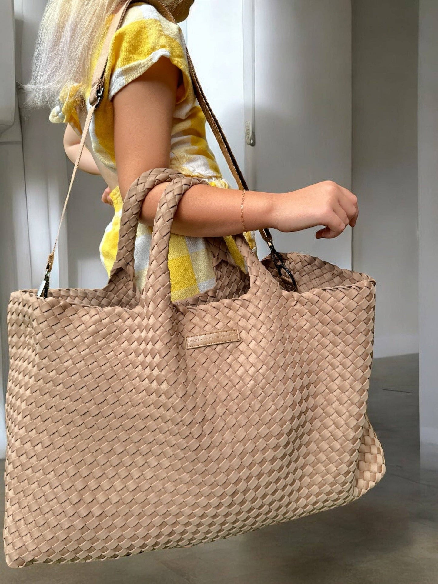 Peace Love Mahjong - Woven Mahjong Carryall - 6 Colors
